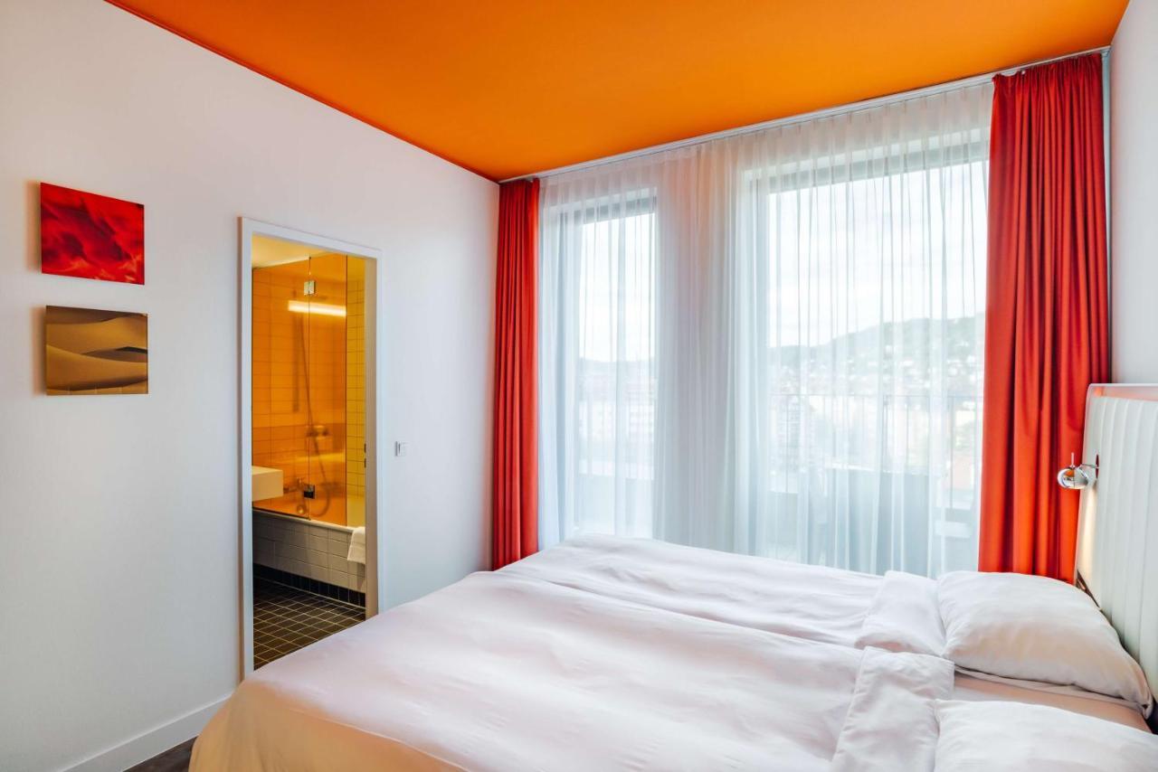 Park Inn By Radisson Stoccarda Esterno foto