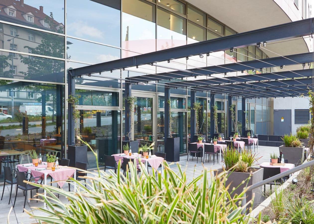Park Inn By Radisson Stoccarda Esterno foto