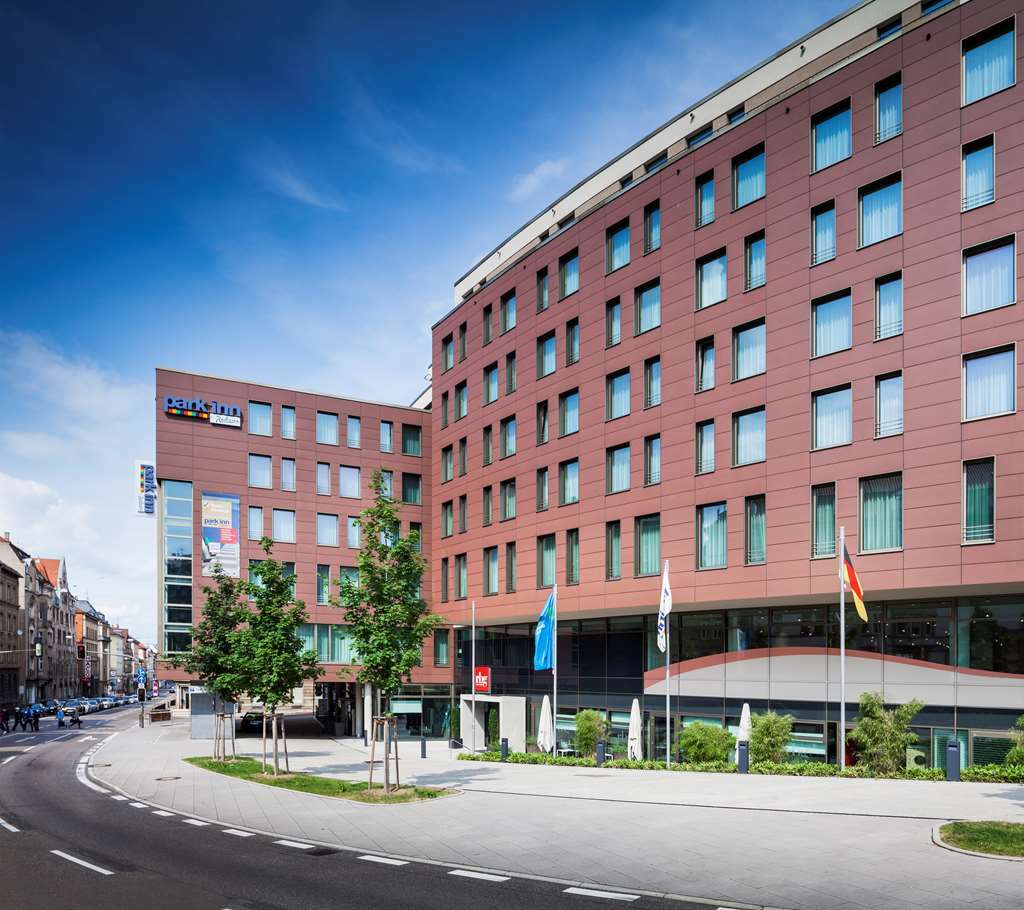 Park Inn By Radisson Stoccarda Esterno foto